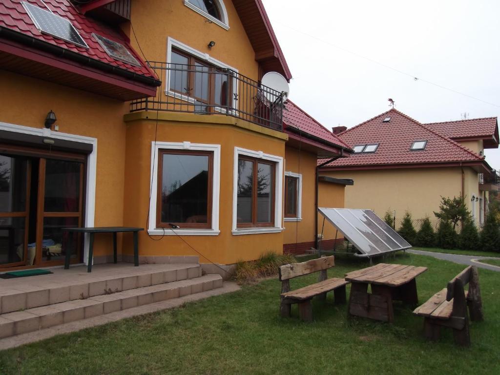 Dworek W Zieleni Gyvenimas sodyboje